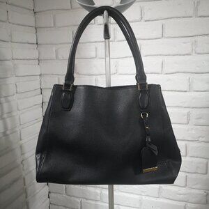 Naturalizer Faux Leather Black Pebble Finish Magnetic Closure Handbag